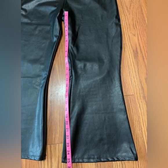 Hatch Maternity 💗 The Vegan Stretch Leather Crop Flare Pants Black size XL - Picture 11 of 11